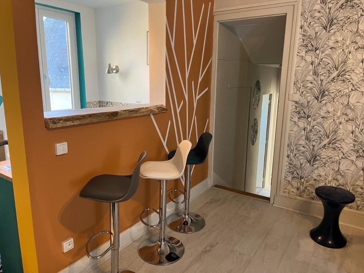 Les Avatars Apartment Saint-Amand-Montrond Exterior photo
